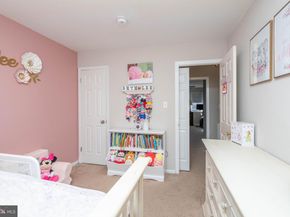 122 Garrison Court, Langhorne PA 19047