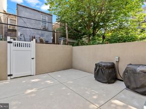 2113 Reed St, Philadelphia PA 19146