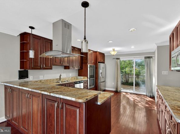 11430 Links Drive, Reston VA 20190