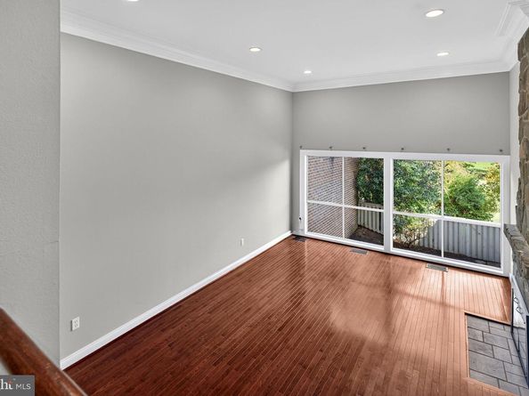 11430 Links Drive, Reston VA 20190