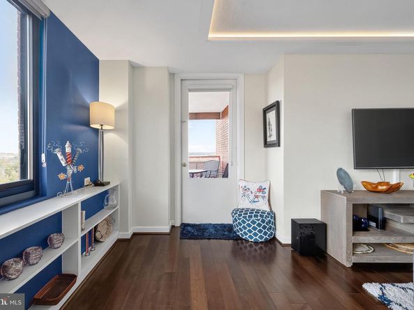 1011 Arlington Boulevard 919, Arlington VA 22209