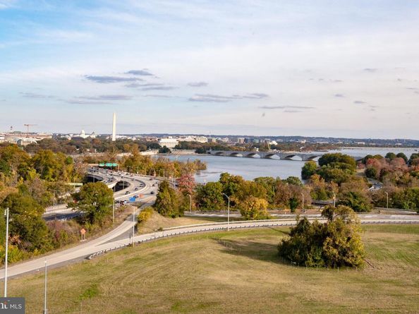 1011 Arlington Boulevard 919, Arlington VA 22209