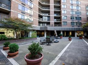 1420 Locust Street 7O, Philadelphia PA 19102