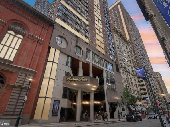 1420 Locust Street 7O, Philadelphia PA 19102