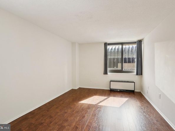 1420 Locust Street 7O, Philadelphia PA 19102