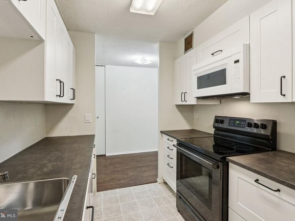 1420 Locust Street 7O, Philadelphia PA 19102