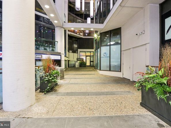 1420 Locust Street 7O, Philadelphia PA 19102