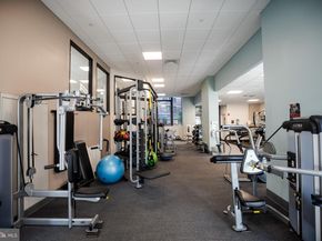 1420 Locust Street 7O, Philadelphia PA 19102