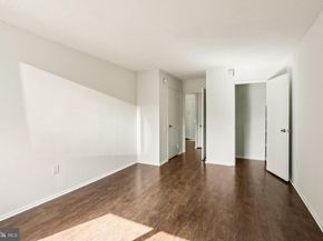 1420 Locust Street 7O, Philadelphia PA 19102