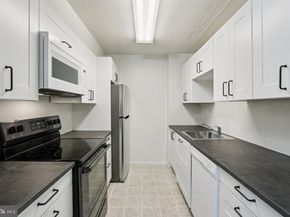 1420 Locust Street 7O, Philadelphia PA 19102