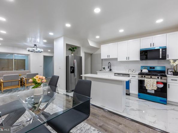 2636 S 72nd Street, Philadelphia PA 19153