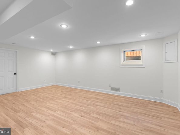 59 E Taylor Run Parkway, Alexandria VA 22314
