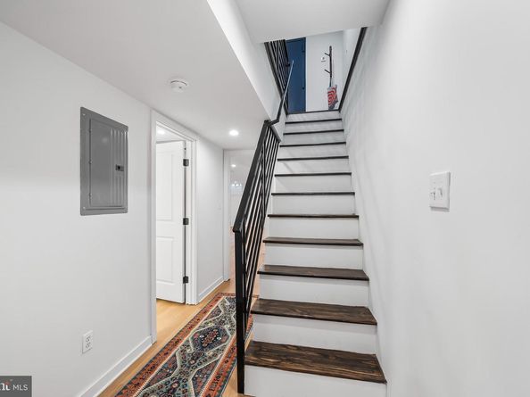 609 N 17TH Street 1, Philadelphia PA 19130