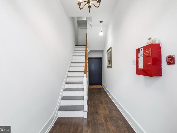 609 N 17TH Street 1, Philadelphia PA 19130