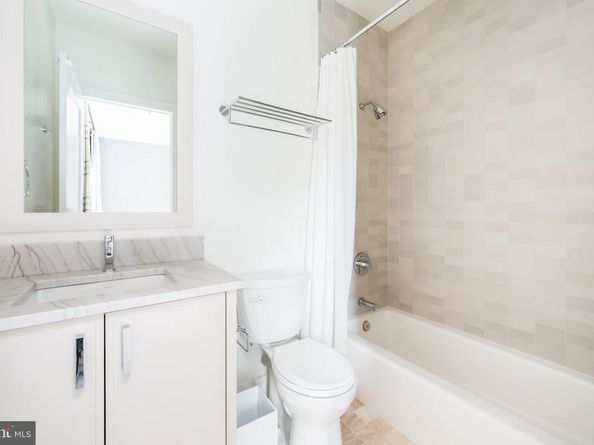 4283 38TH Street N, Arlington VA 22207