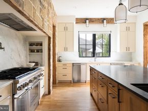4283 38TH Street N, Arlington VA 22207