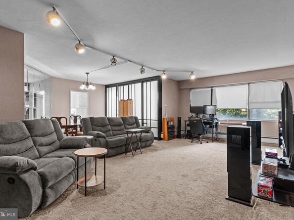 7900 Old York Road 414A, Elkins Park PA 19027