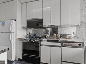 7900 Old York Road 414A, Elkins Park PA 19027