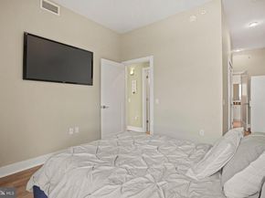 88 V Street SW 807, Washington DC 20024