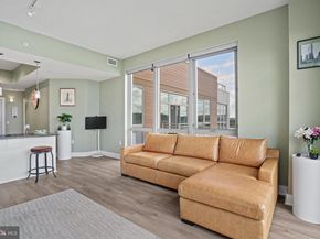 88 V Street SW 807, Washington DC 20024