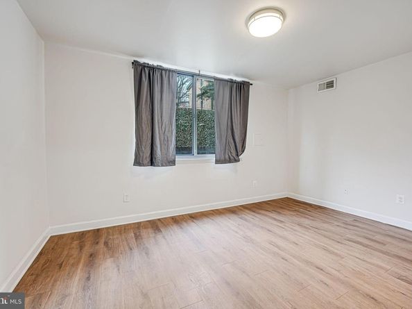 483 N Armistead Street T3, Alexandria VA 22312