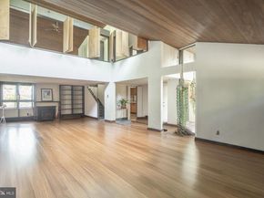 195 Lafayette Street, Doylestown PA 18901