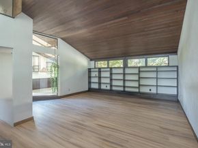 195 Lafayette Street, Doylestown PA 18901