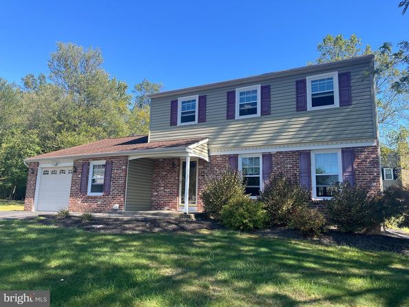 1105 Madison Circle, Warrington PA 18976