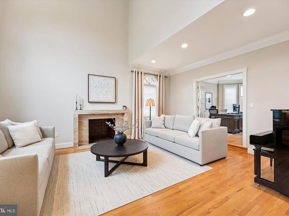 9213 Potomac School Drive, Potomac MD 20854
