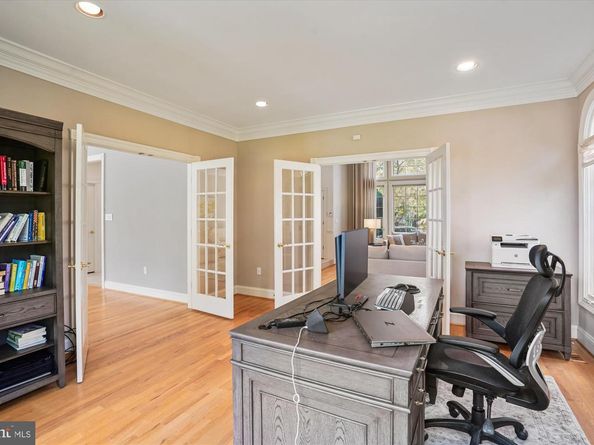 9213 Potomac School Drive, Potomac MD 20854
