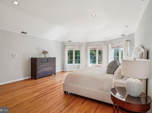9213 Potomac School Drive, Potomac MD 20854