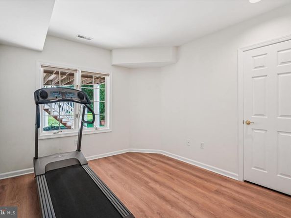 9213 Potomac School Drive, Potomac MD 20854