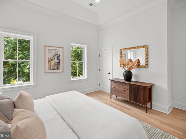 626 I Street NE, Washington DC 20002