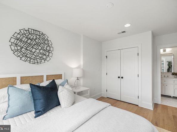 626 I Street NE, Washington DC 20002
