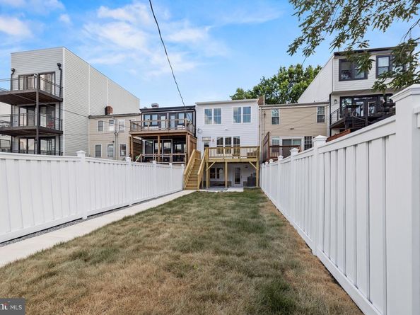 626 I Street NE, Washington DC 20002