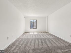 4500 S Four Mile Run Drive 220, Arlington VA 22204
