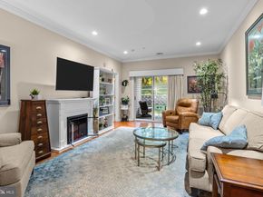 1 Falcon Drive 203, Holland PA 18966