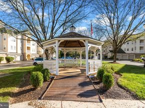 1 Falcon Drive 203, Holland PA 18966