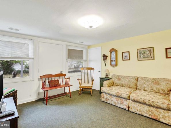 404 Alden Avenue, Morrisville PA 19067