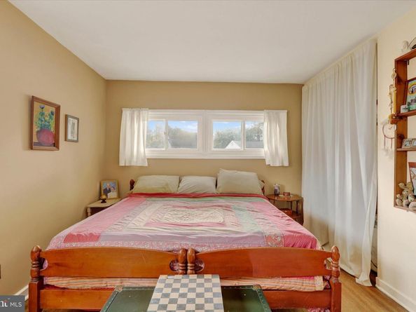404 Alden Avenue, Morrisville PA 19067