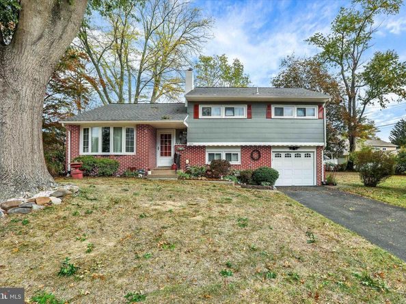 404 Alden Avenue, Morrisville PA 19067