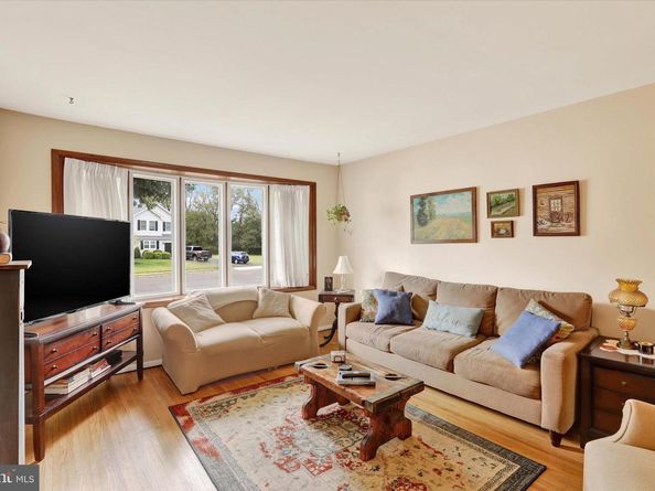 404 Alden Avenue, Morrisville PA 19067