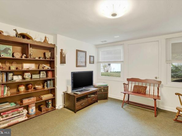 404 Alden Avenue, Morrisville PA 19067