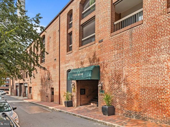 3225 Grace Street NW 219, Washington DC 20007