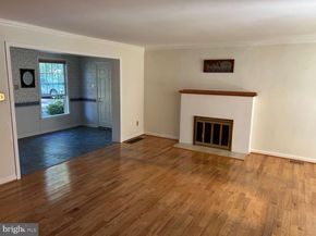 260 Brae Bourn Road, Huntingdon Valley PA 19006