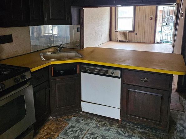 150 Fern Street, Philadelphia PA 19120