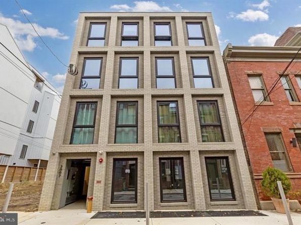 2007 Cambridge Street, Philadelphia PA 19130