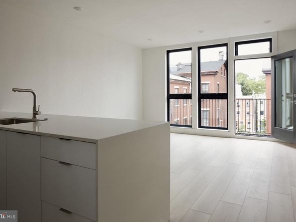 2007 Cambridge Street, Philadelphia PA 19130