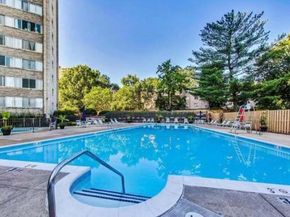 5340 Holmes Run Parkway 405, Alexandria VA 22304