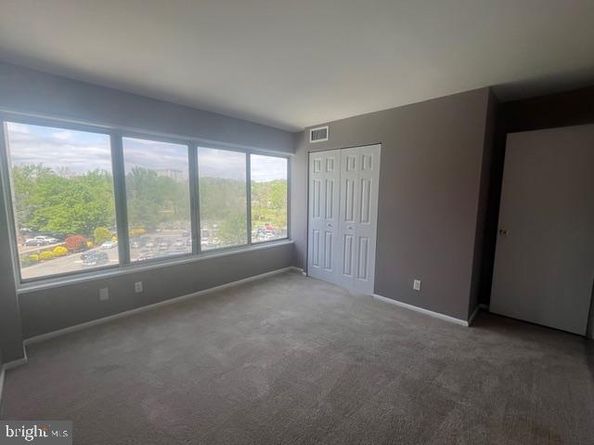 5340 Holmes Run Parkway 405, Alexandria VA 22304
